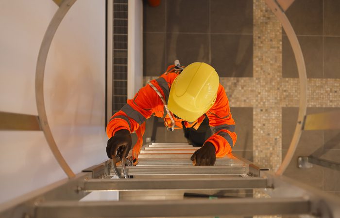 Simulatore per accesso in spazi confinati